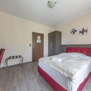 3* Hotel Klein Frankfurt