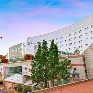 Trip Frankfurt Nordwestzentrum Szálloda